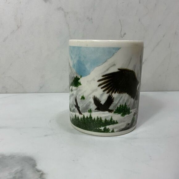 Papel Giftware Eagle Mug - Picture 2 of 4